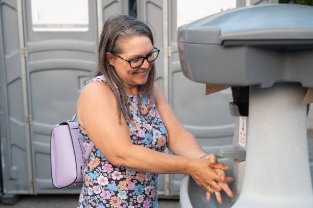 Best Porta potty rental near me  in Beulah, ND